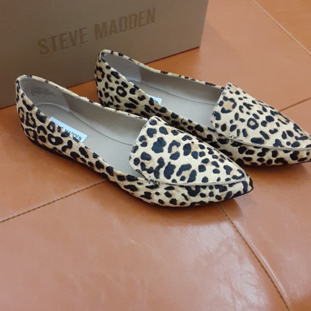 Steve Madden Flats